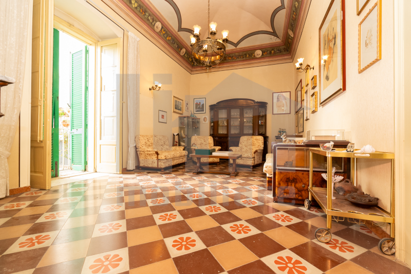 0000656-Lim-mobiliare-salone